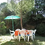 Domaine De Courbieres Laurac