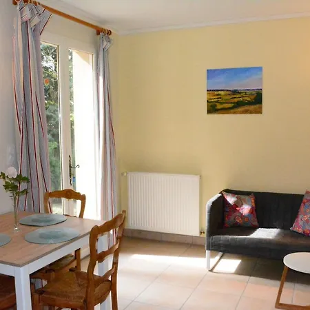 Guest house Domaine De Courbieres Laurac